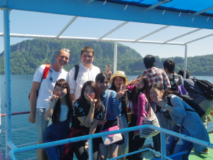 スイスから来た親子　高校（2年制）卒業記念旅行で日本へ